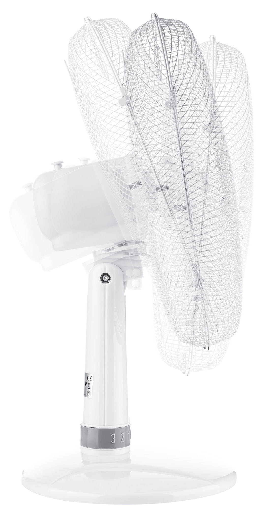 Egy fehér oszcilláló ventilátor szürke alappal, a ventilátor lapátjai mozognak.