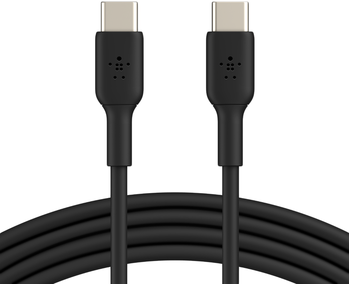 Két fekete USB-C kábel ezüst csatlakozókkal, fehér háttér előtt.