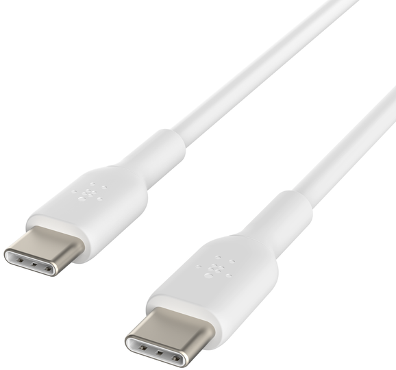 Fehér USB-C töltőkábel két USB-C csatlakozóval, szögben, fehér háttérrel elszigetelve.
