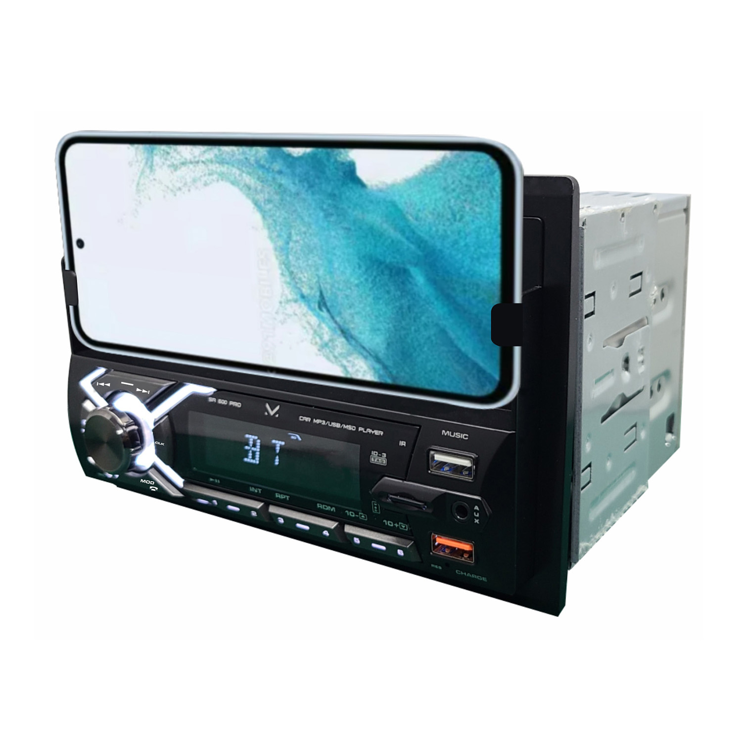Autoradio con uno smartphone nel supporto. I pulsanti e la porta USB sono visibili.