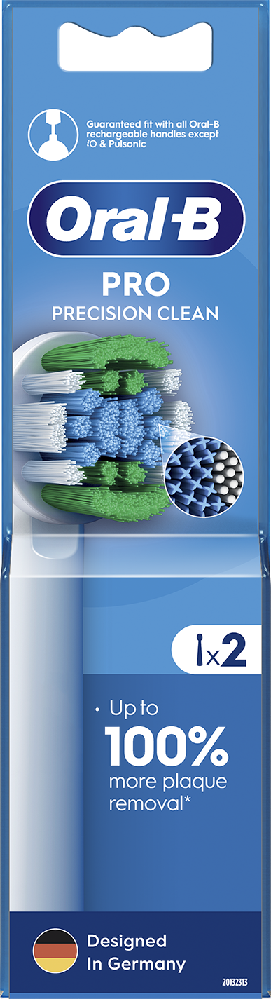 Oral-B Pro Precision Clean fogkefe fejek kék-fehér csomagolásban. Zöld és kék sörték.