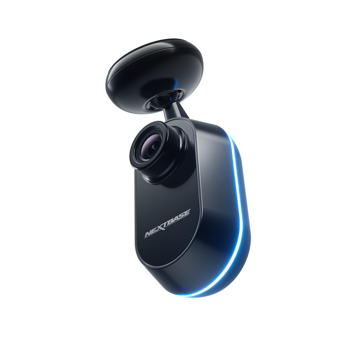 Eine schwarze Nextbase Dashcam mit blauem Licht.