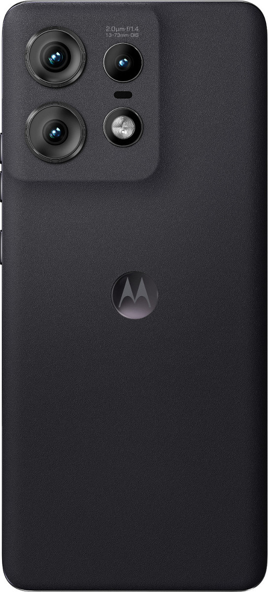 Czarny telefon Motorola. Cztery obiektywy aparatu z tyłu. Logo Motorola.