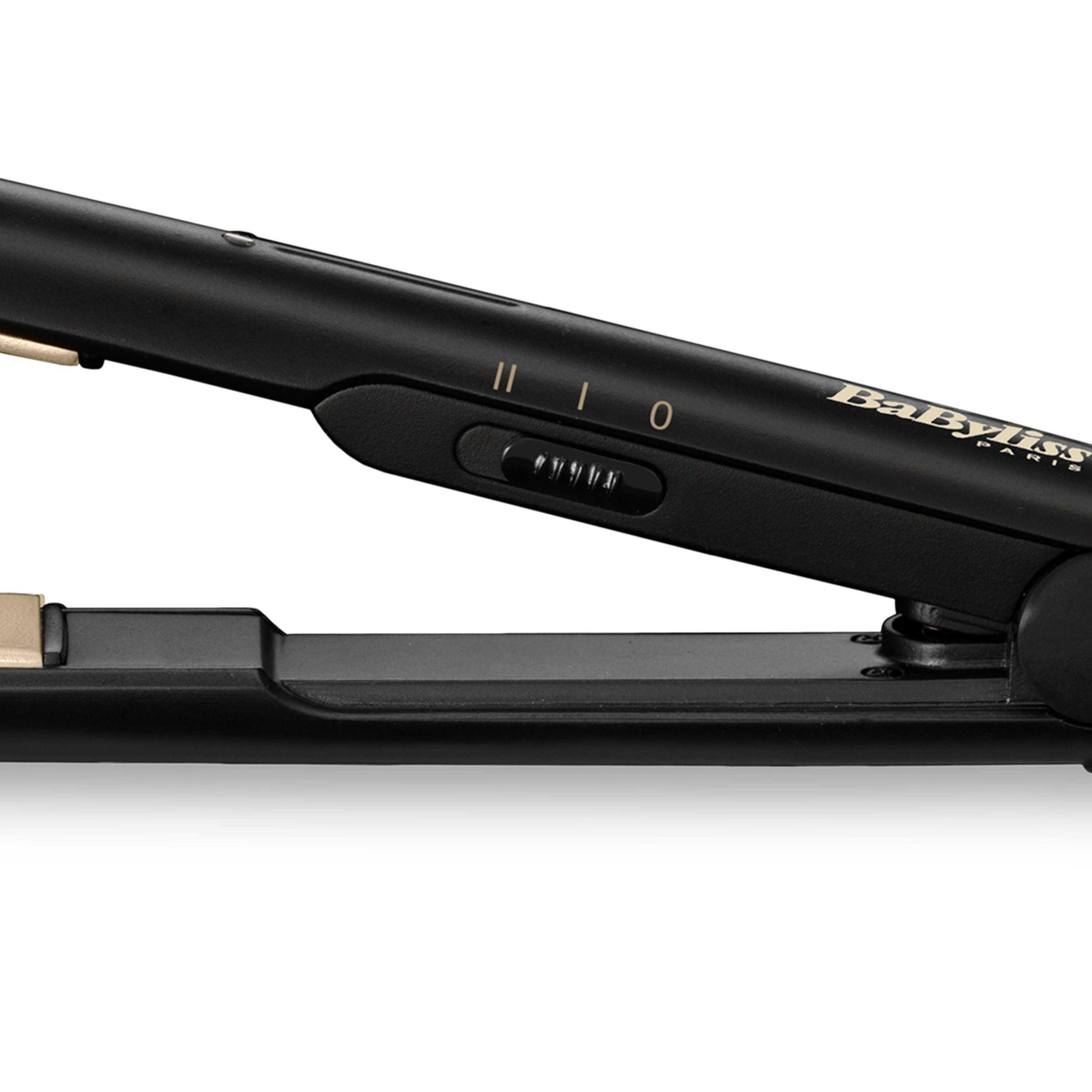 Schwarzer Haarglätter mit Ein-/Ausschalter und der Marke Babyliss Paris.