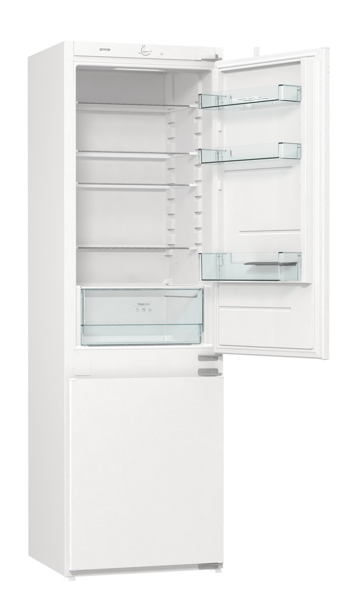 Weißer Kühlschrank mit offener Tür, Einlegeböden und einer Schublade.