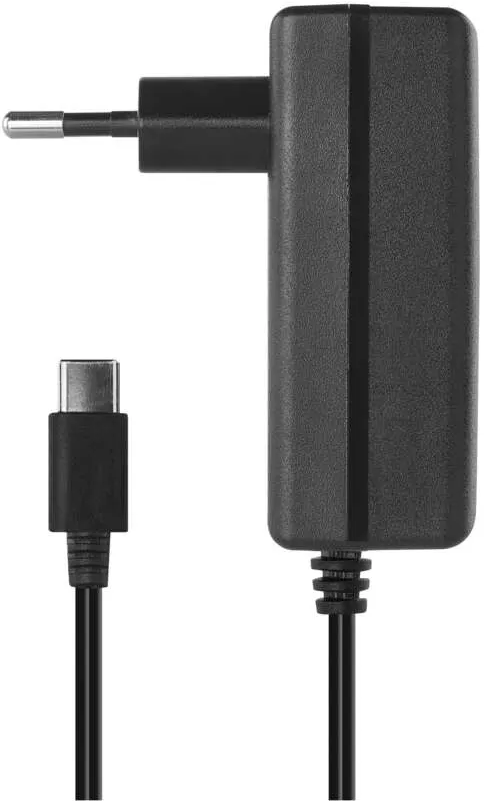 Fekete töltő, hozzá csatlakoztatott USB-C kábellel.
