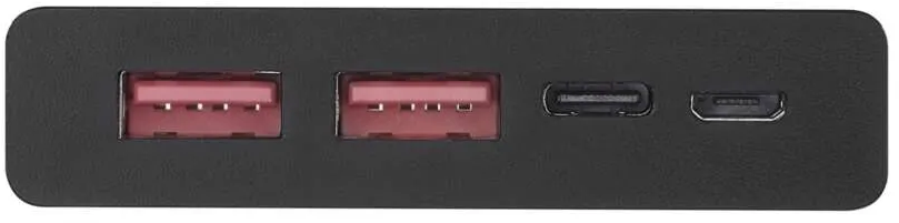 Egy fekete power bank, USB és USB-C portokkal.
