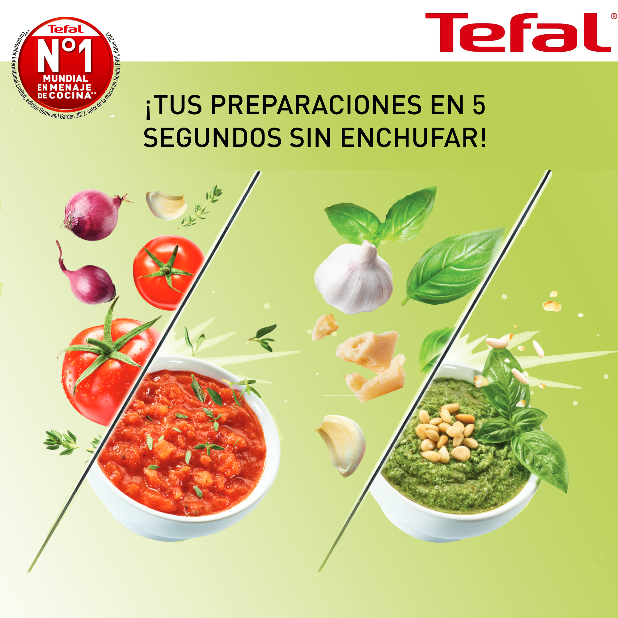 Dos cuencos con salsa de tomate y pesto, e ingredientes como tomates y albahaca, con la marca Tefal.