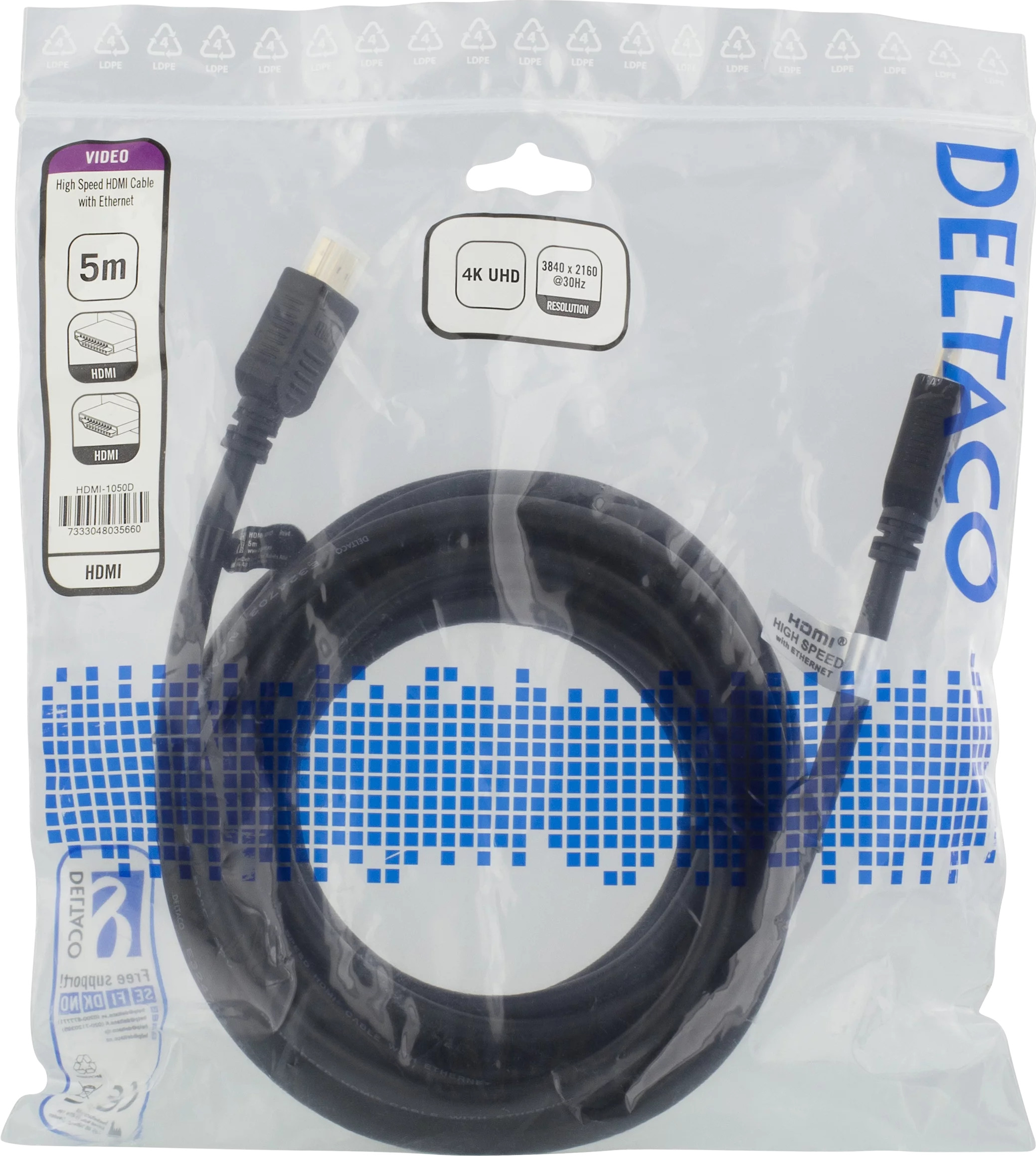 Eine transparente Plastiktüte mit einem schwarzen HDMI-Kabel. Die Tüte hat weißen Text und ein 4K UHD-Logo.