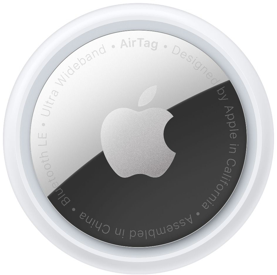Fehér Apple AirTag fekete logóval, tárgyak nyomon követésére tervezve; szöveg a felületen látható.