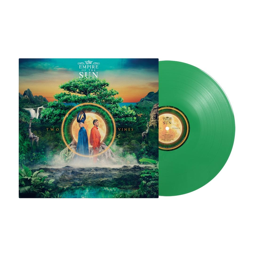 Ein Albumcover zeigt zwei Personen, rechts eine grüne Vinylplatte. Das Album heißt Two Vines.