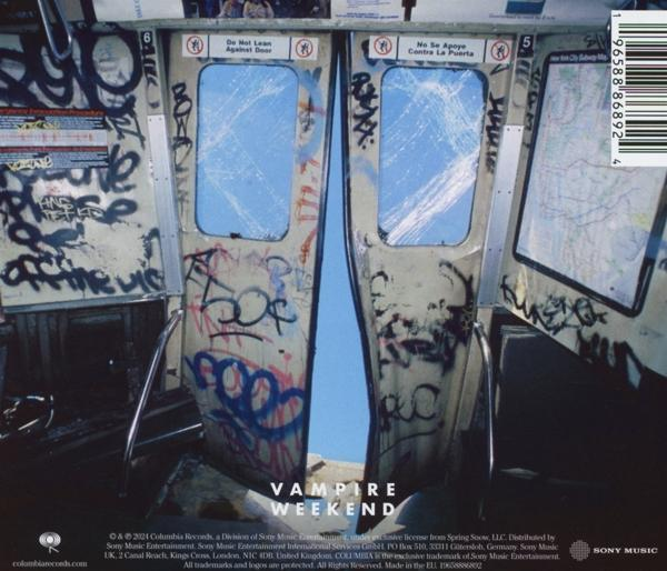 Albumcover mit Graffiti auf einem U-Bahn-Wagen und den Worten "VAMPIRE WEEKEND".