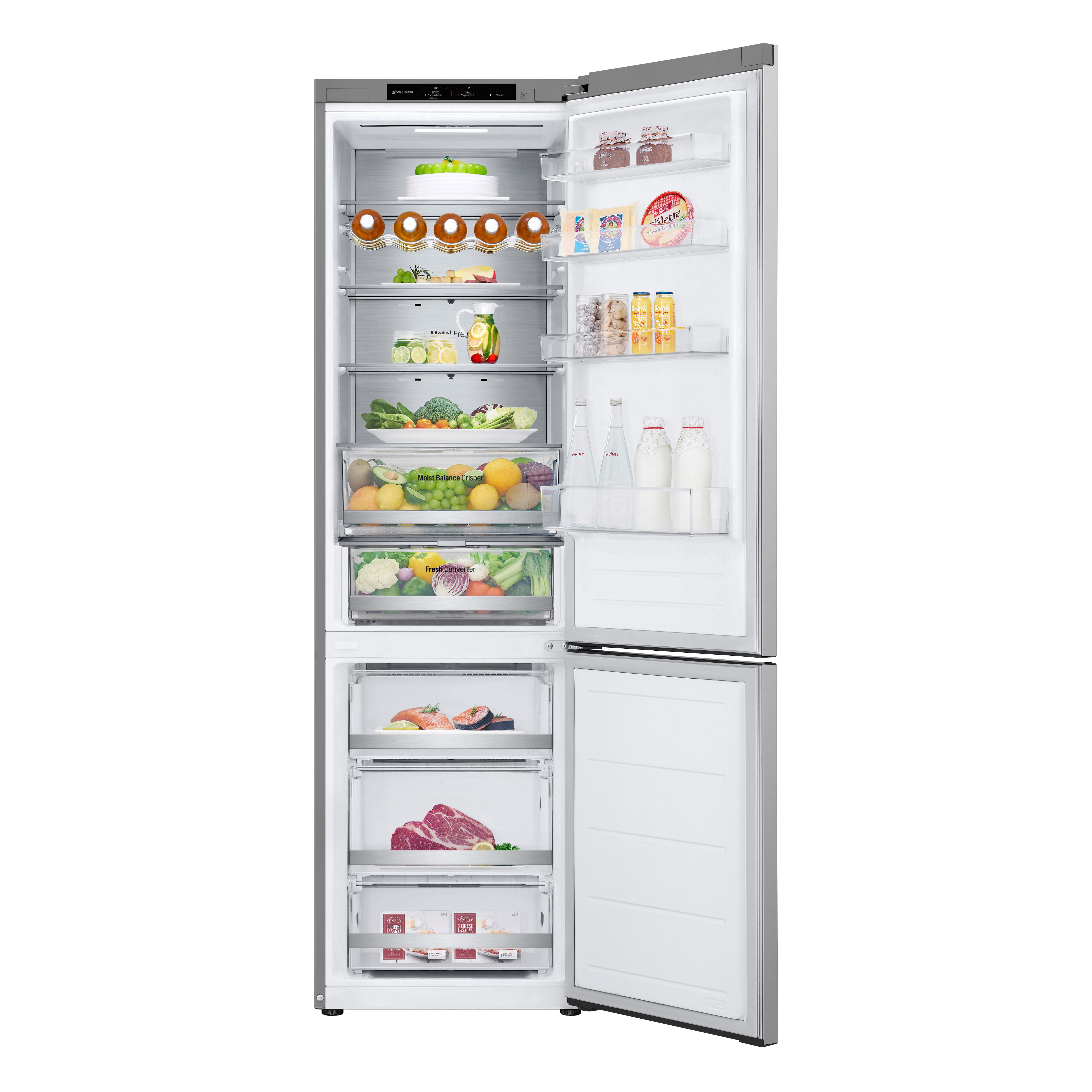 Offener LG-Kühlschrank mit verschiedenen Regalen, die mit Lebensmitteln gefüllt sind, darunter Obst, Getränke und Fleisch.