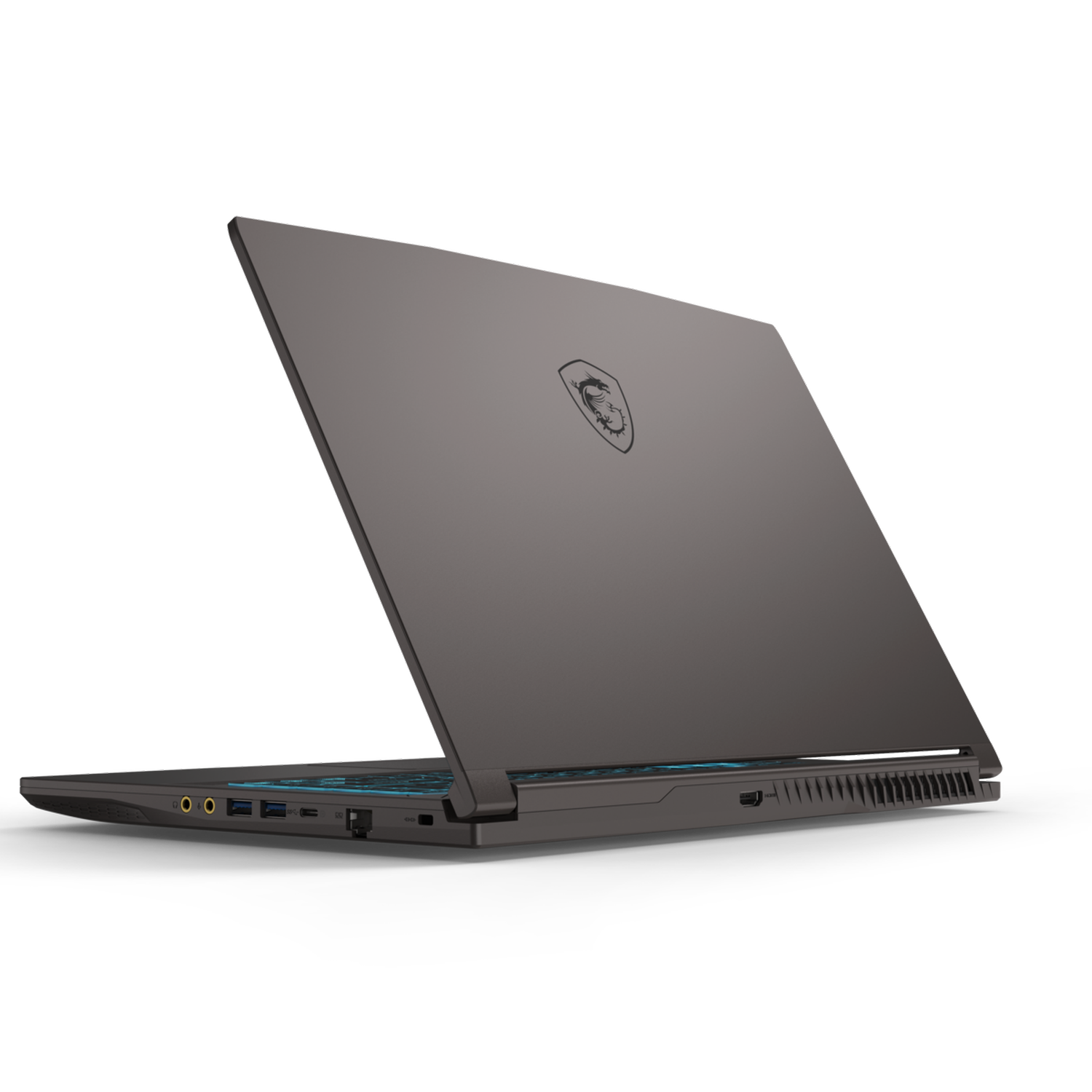 Een donkergrijze laptop is iets open, met het toetsenbord en de poorten zichtbaar. Het MSI-logo is zichtbaar op de klep. Zwarte achtergrond.