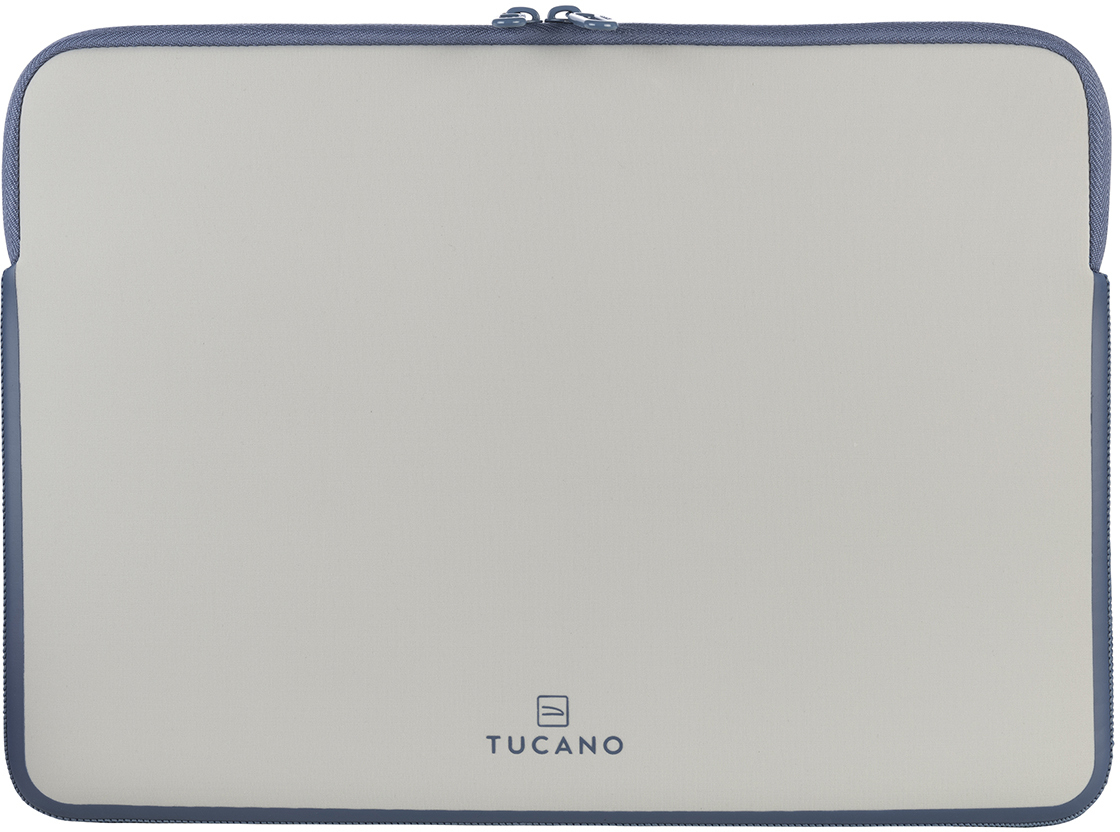 Eine Laptop-Hülle, hellgrau mit blauem Reißverschluss und dem Tucano-Logo.