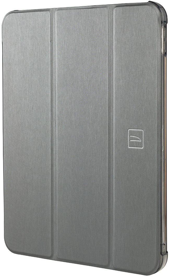 Eine graue Tablet-Hülle mit Logo auf der Vorderseite, geschlossen, auf weißem Hintergrund.