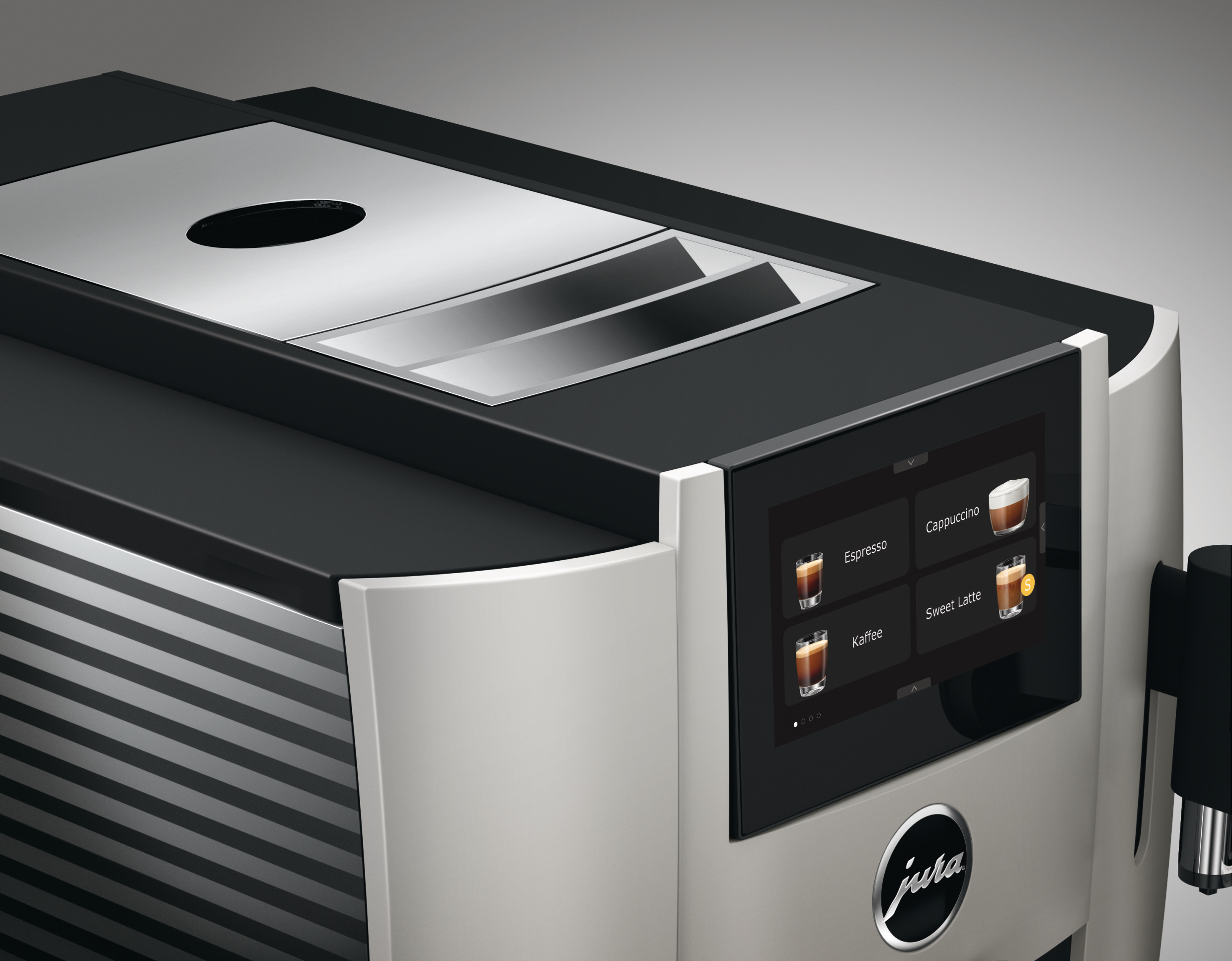 Nahaufnahme einer modernen Kaffeemaschine, silber und schwarz, mit Touchscreen-Display.