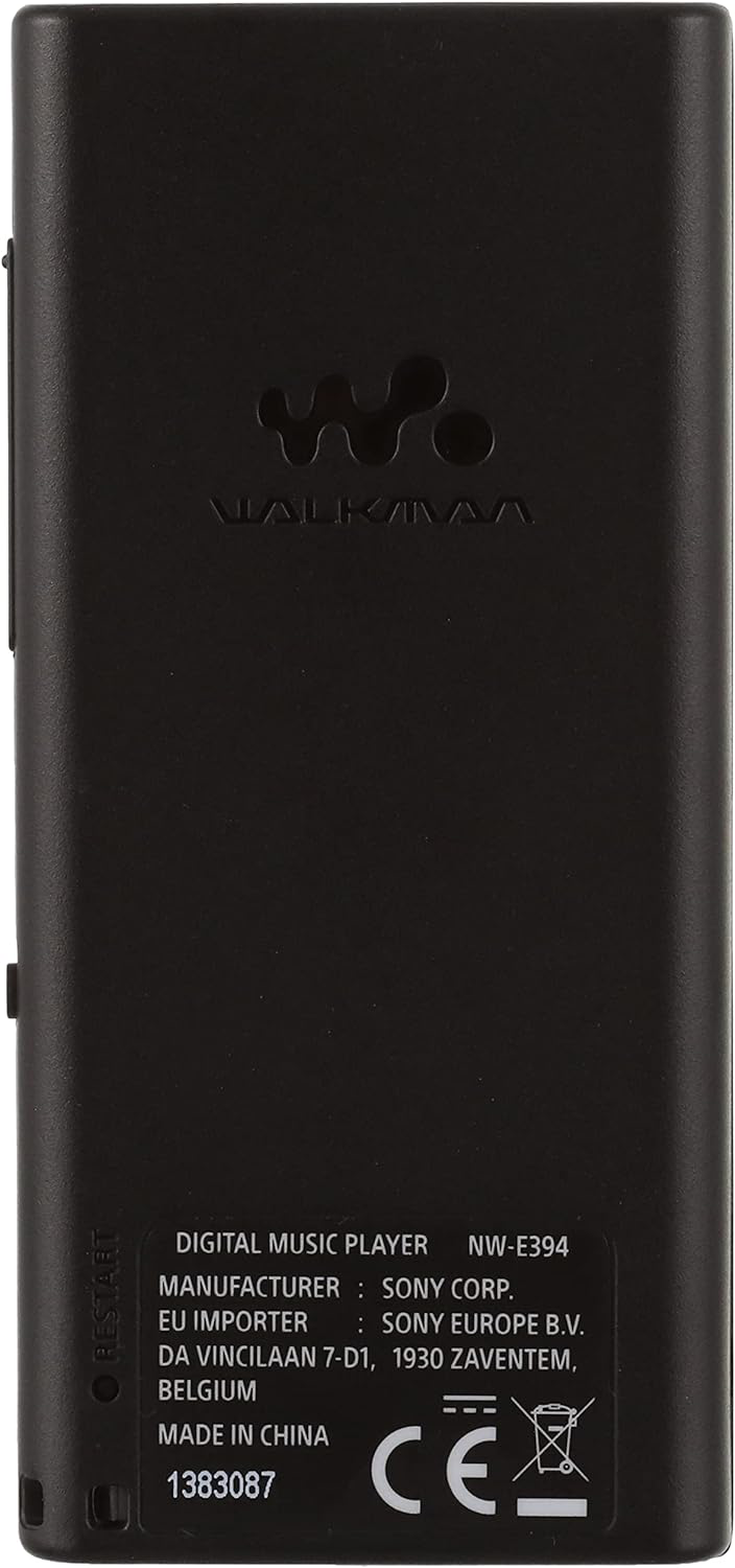 Fekete digitális zenelejátszó hátulja szöveggel és a Walkman logóval.