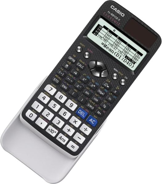 Fekete-ezüst Casio számológép. A kijelző adattáblát mutat. Fehér háttér.