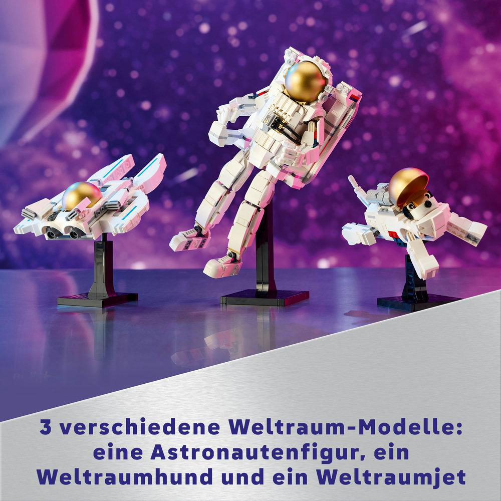 Drei Lego-Astronautenmodelle: Astronaut, Raumschiff und Weltraumjet, auf lila Hintergrund.