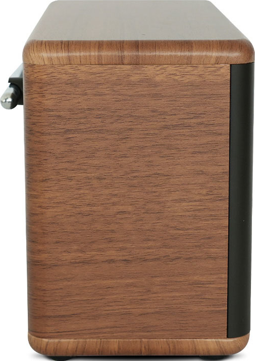 Un meuble en bois avec un côté noir et une poignée en métal. Sur fond blanc.