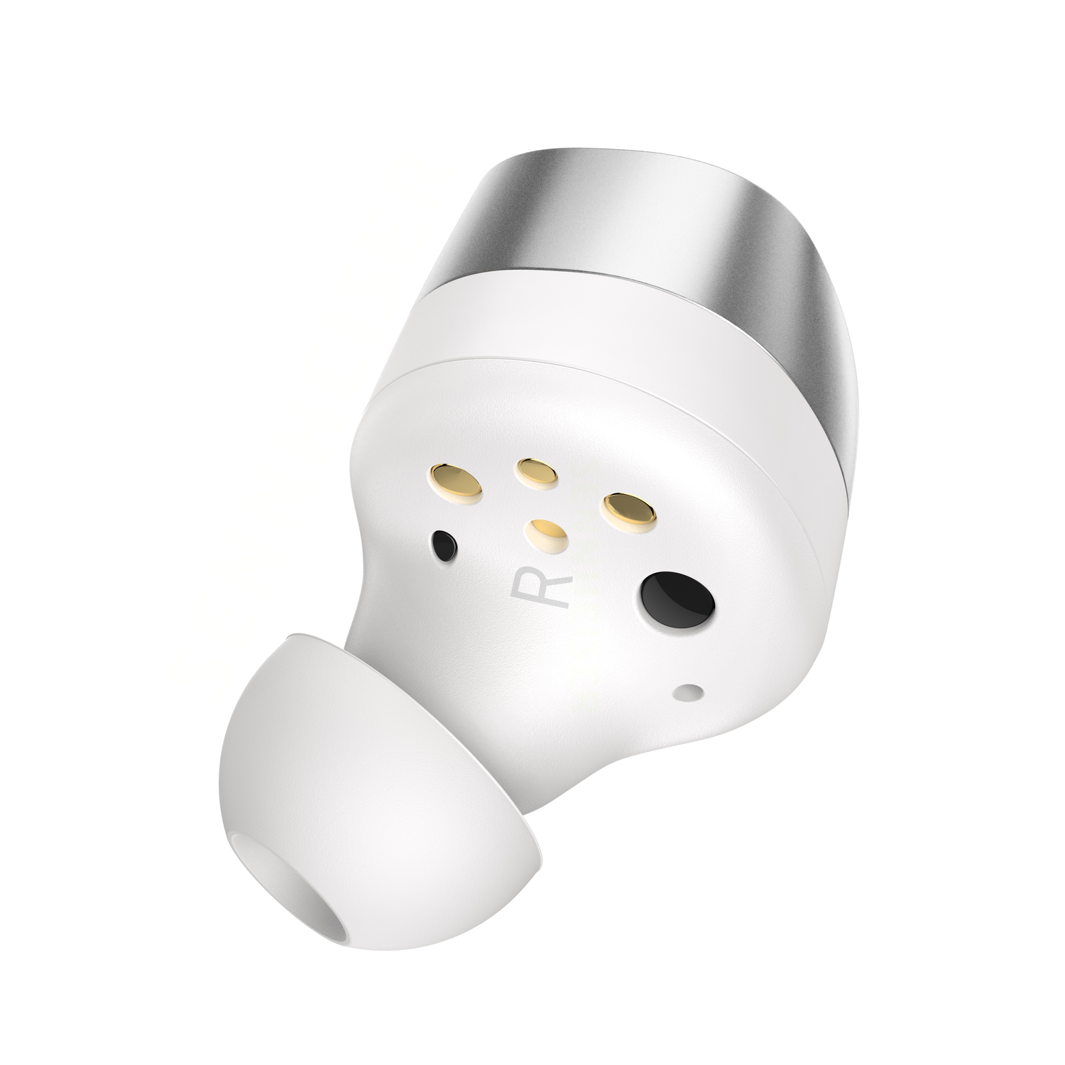 Een witte oortelefoon met zilveren details.