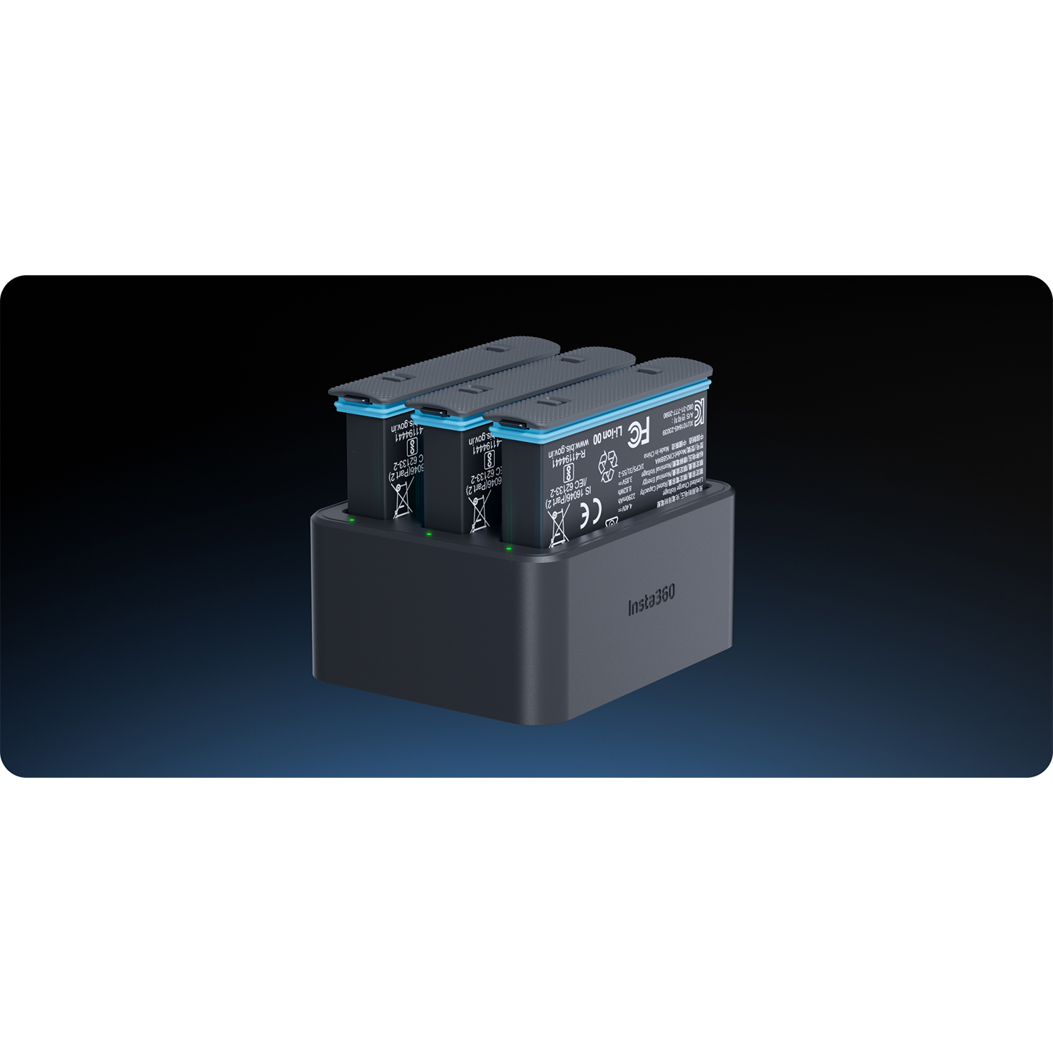 Caricatore batteria Insta360 con tre batterie, nero e blu.