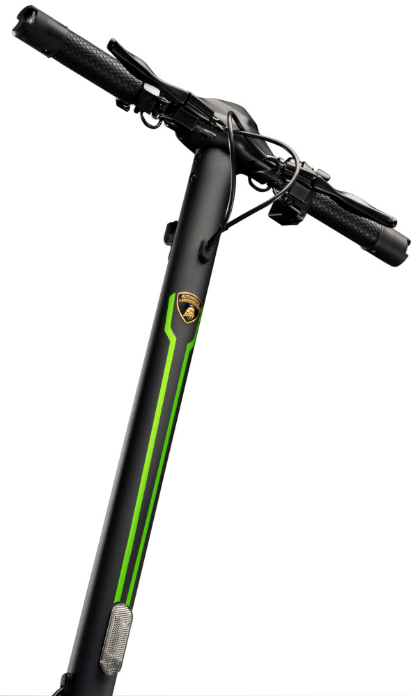 PLATUM Trottinette électrique Lamborghini ALext (4026)