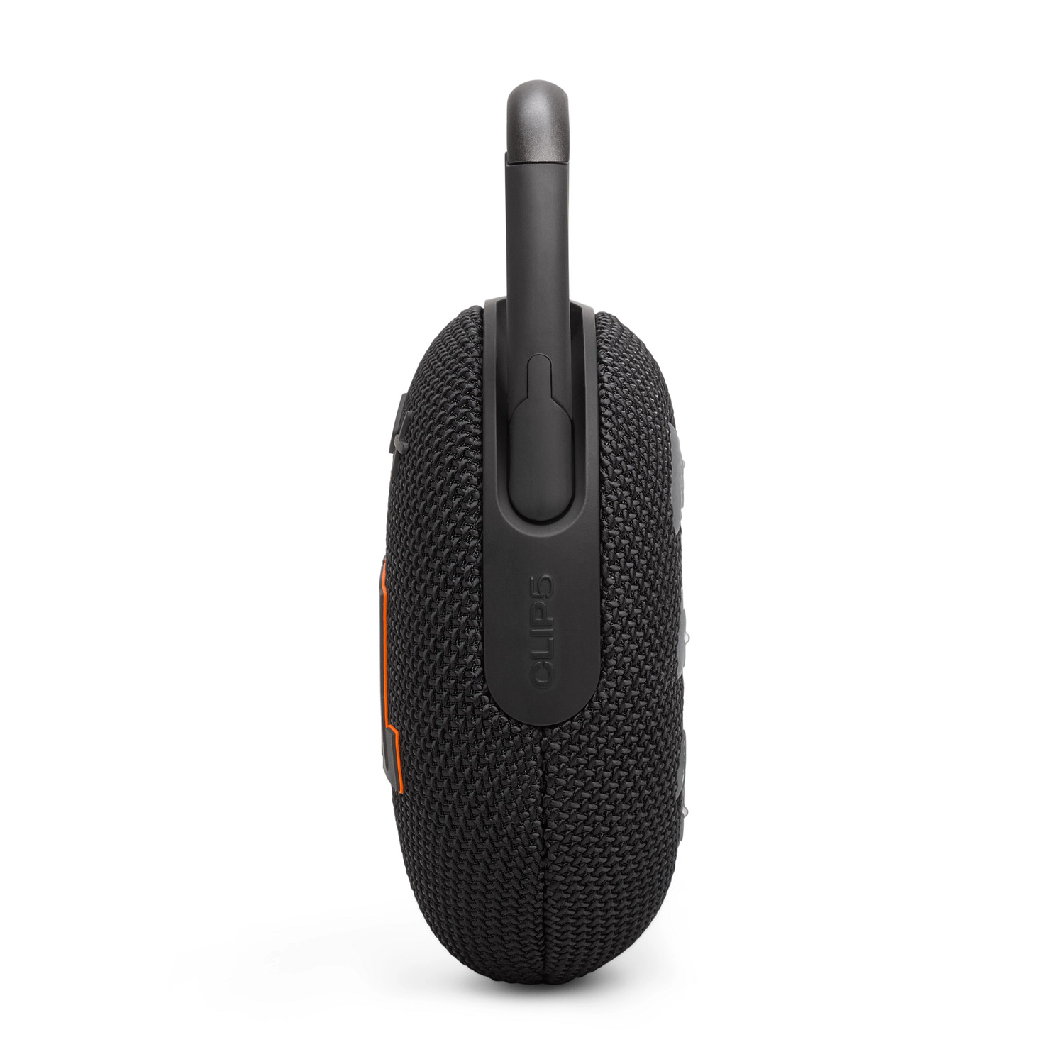Haut-parleur JBL Clip 5 noir et orange, avec un mousqueton noir.