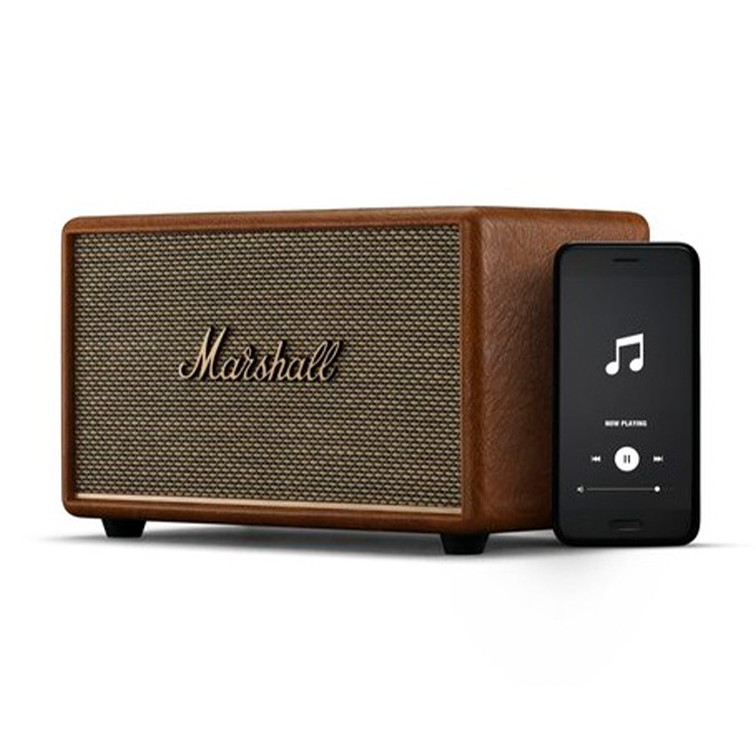 Altoparlante Marshall marrone con un telefono accanto. Il telefono mostra la riproduzione musicale. Sfondo bianco.
