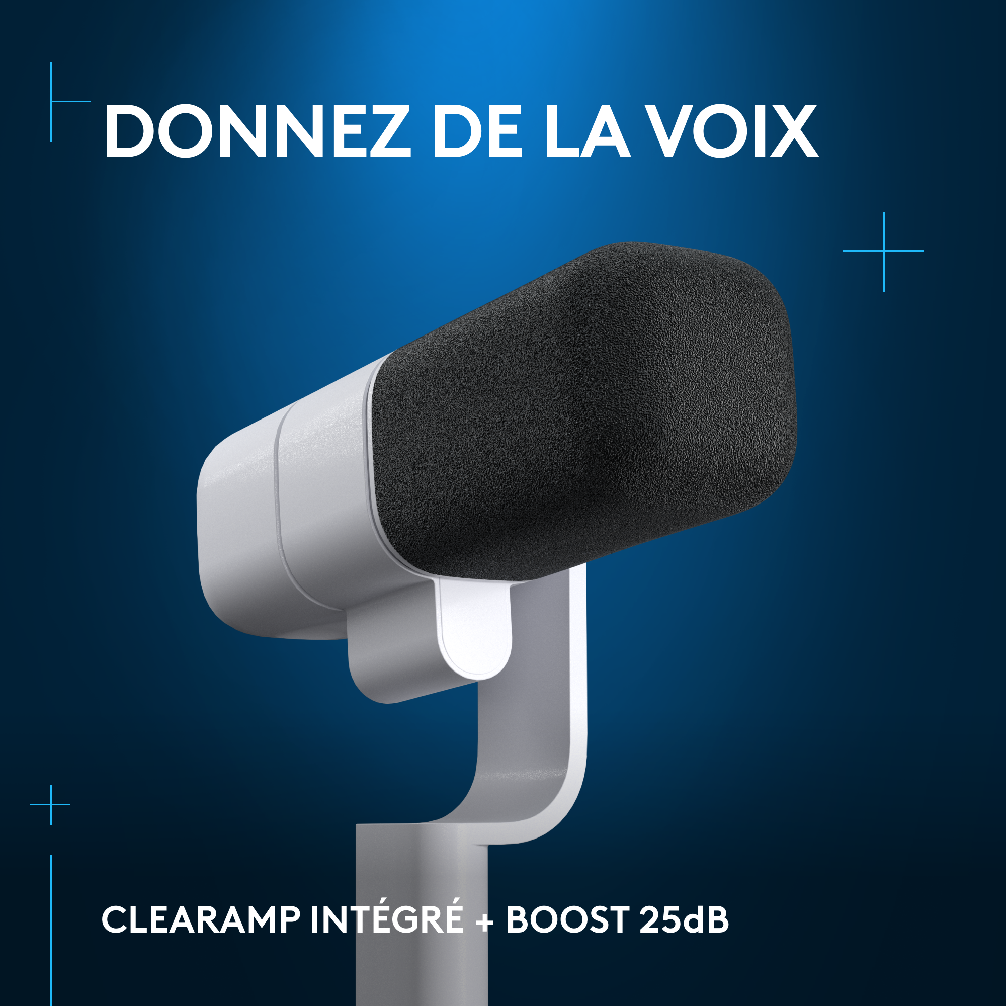Un microphone blanc sur pied avec une housse en mousse noire, sur fond dégradé bleu.