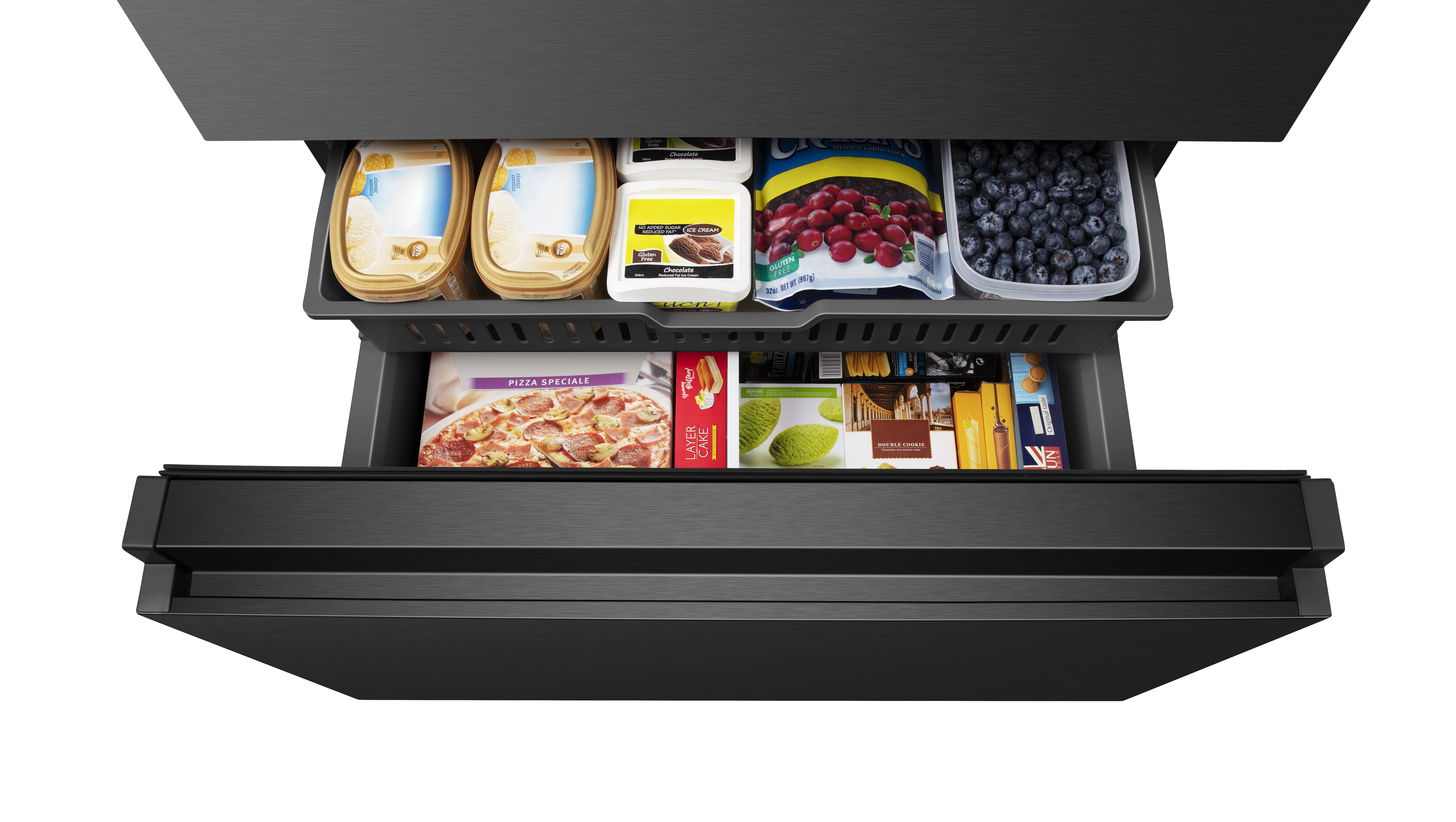 Offener Gefrierschrank mit Schubladen voller Lebensmittel: Eis, Pizza, Preiselbeeren, Blaubeeren und andere Artikel. Schwarzes Metallfinish.