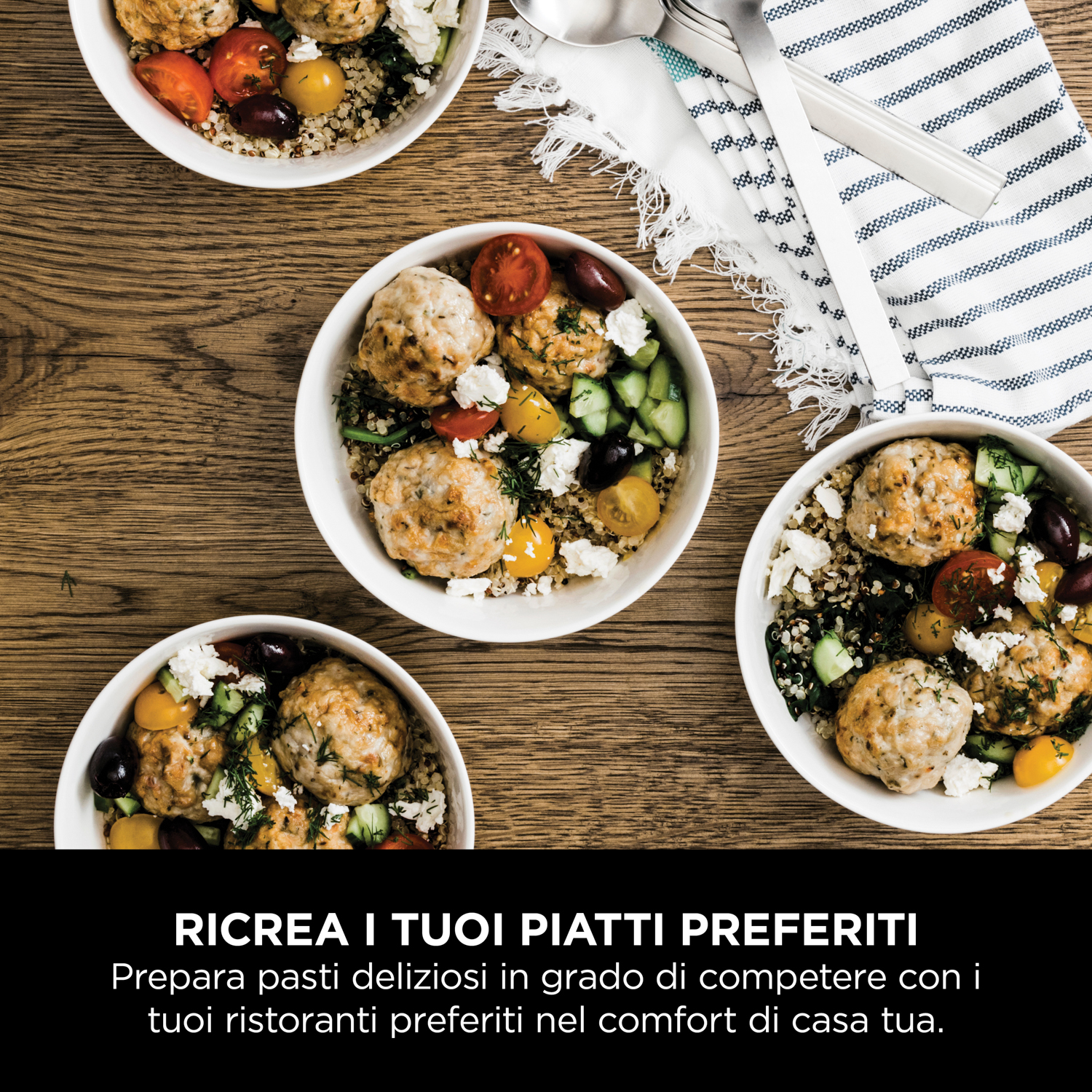 Ciotole di cibo con polpette, verdure e quinoa su un tavolo di legno.