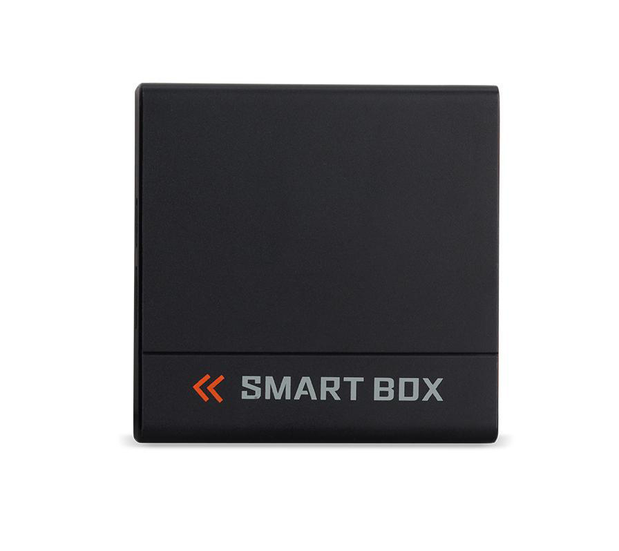 Schwarze Smart-Box mit rotem Text.