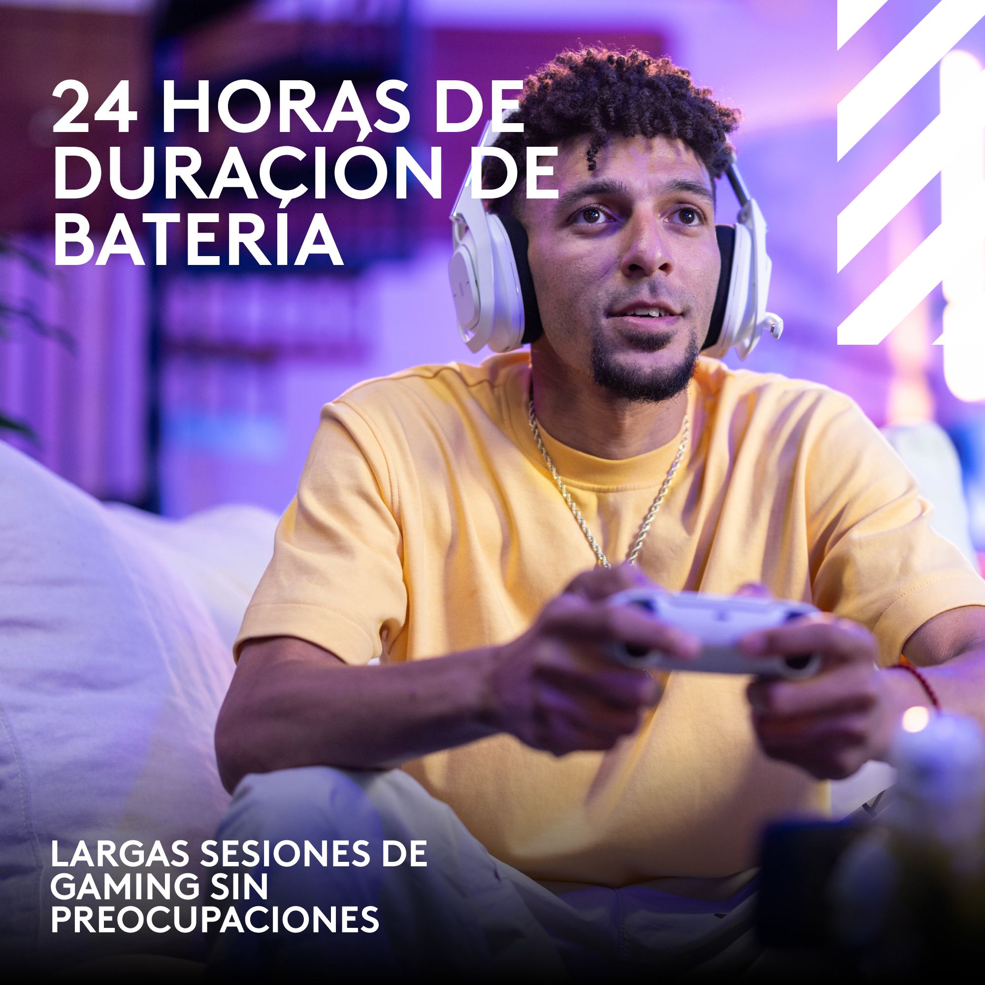 Un hombre con auriculares y un mando de juegos, con texto sobre la duración de la batería.