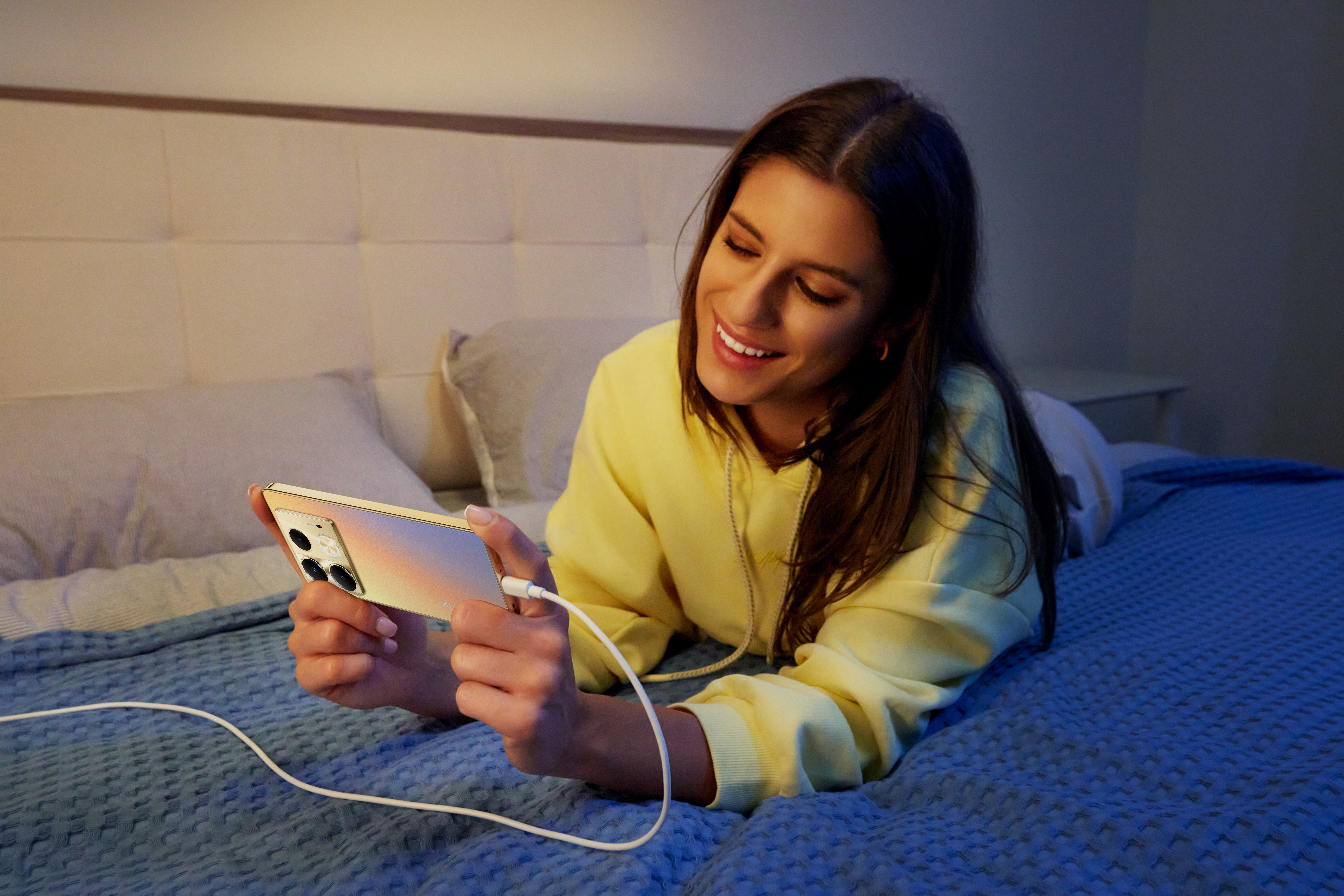 Smartfon INFINIX Note 40 8/256GB (Titan Gold) Złoty