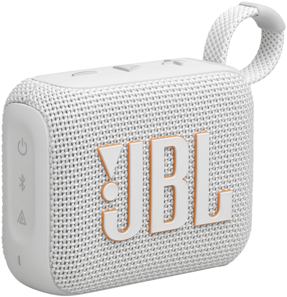 Egy fehér JBL hangszóró narancssárga részletekkel, enyhén megdöntve egy felületen.