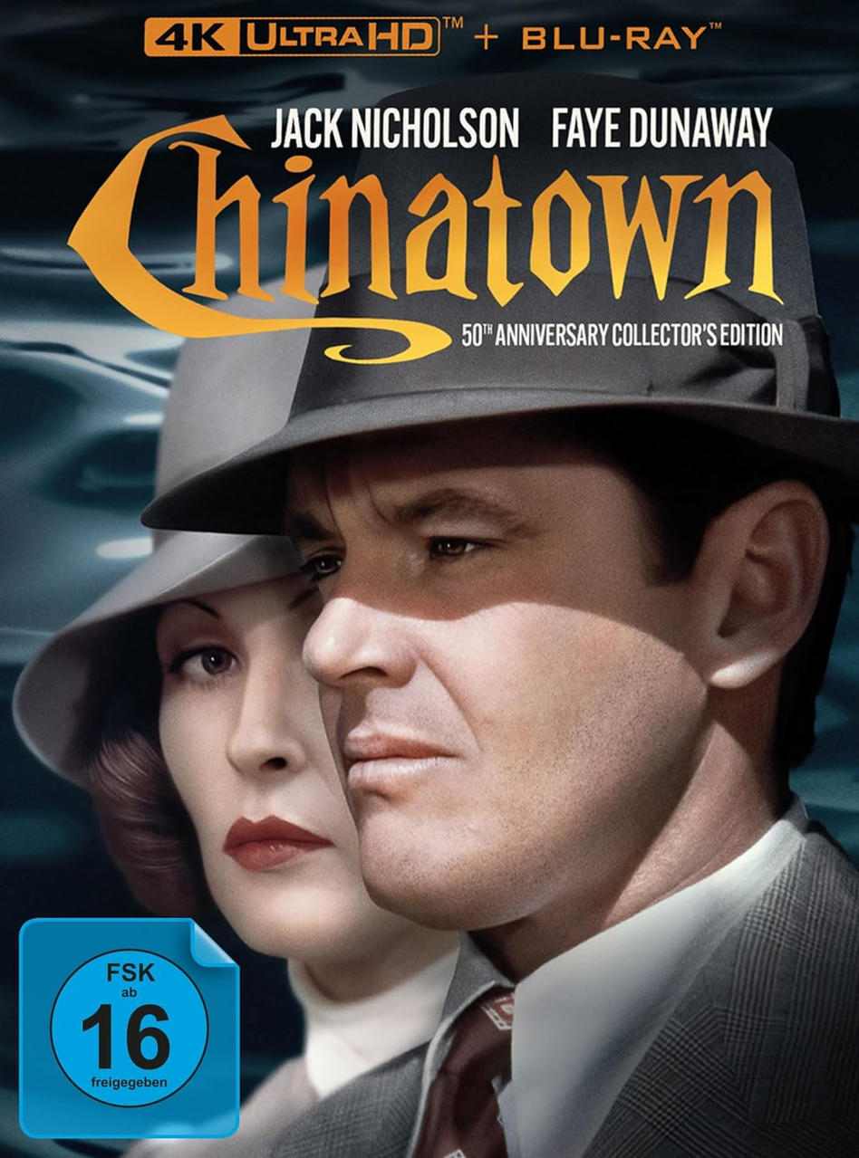 Filmcover mit zwei Personen mit Hüten, Text: 'Chinatown'.