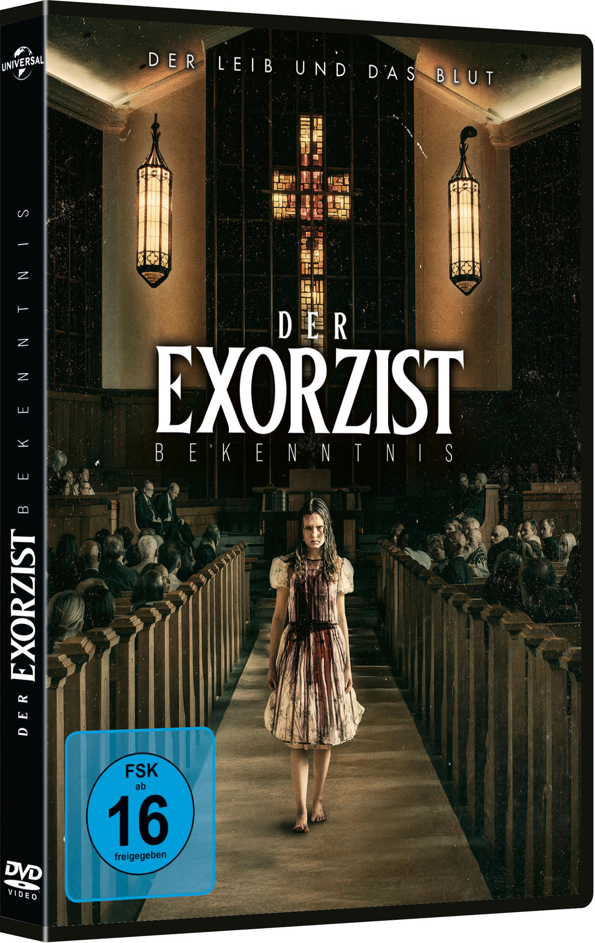 Film-DVD-Cover mit einem Mädchen in einem Kleid, das in einer Kirche steht.