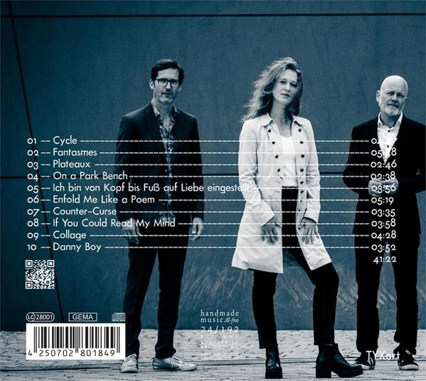 Albumcover mit drei Personen.