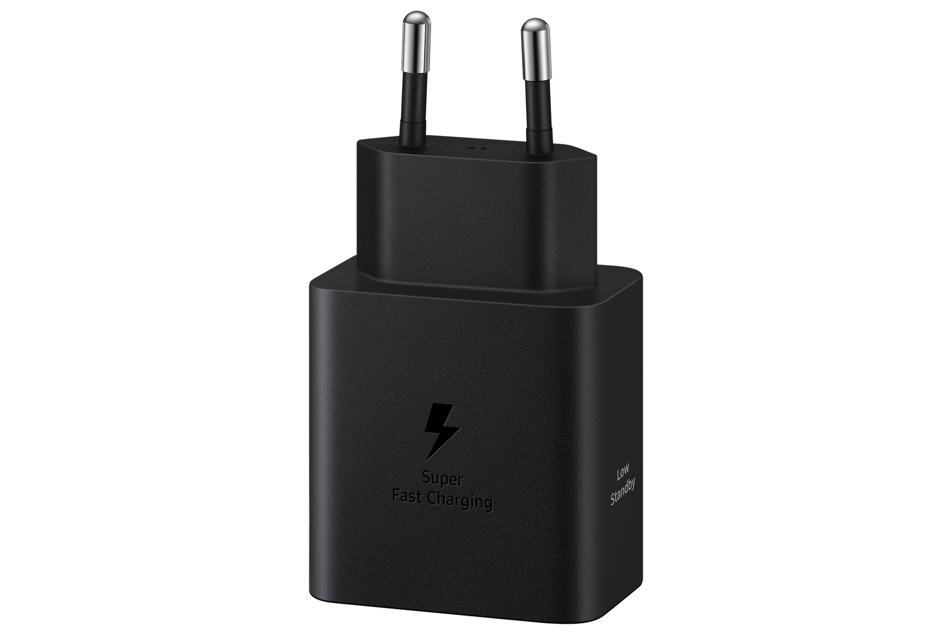 Adaptador negro Samsung Super Fast Charging. Tiene dos pines plateados. 'Super Fast Charging' y el logotipo del rayo son visibles.