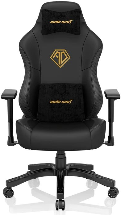 Una sedia da gaming nera con logo e testo sullo schienale e sul poggiatesta, su sfondo bianco.