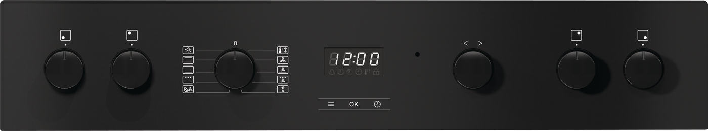 Nahaufnahme eines schwarzen Ofenbedienfelds mit Knöpfen, Digitalanzeige mit 12:00 und Tasten.