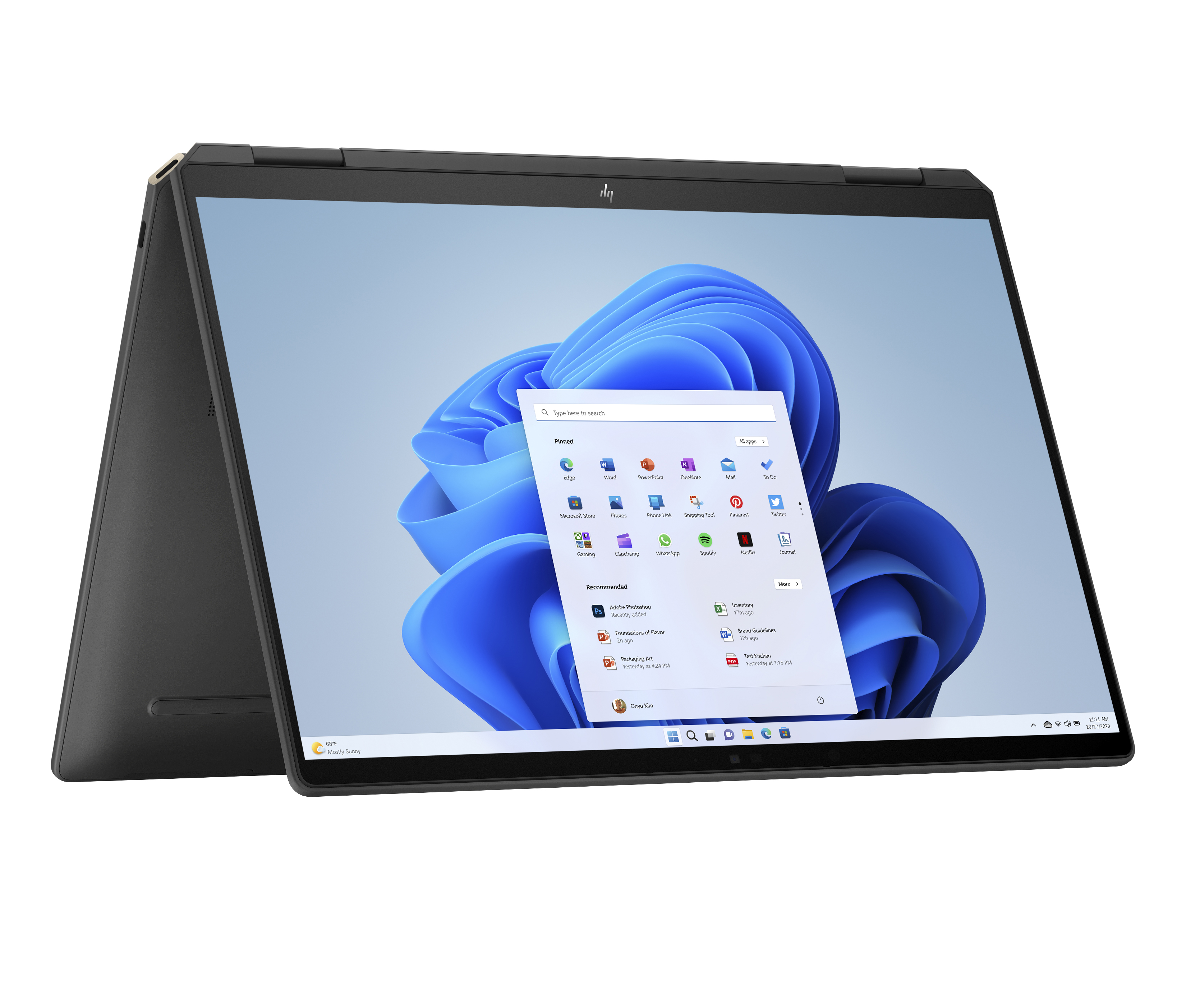 Açık ekranlı dizüstü bilgisayar, Windows arayüzünü gösteriyor.