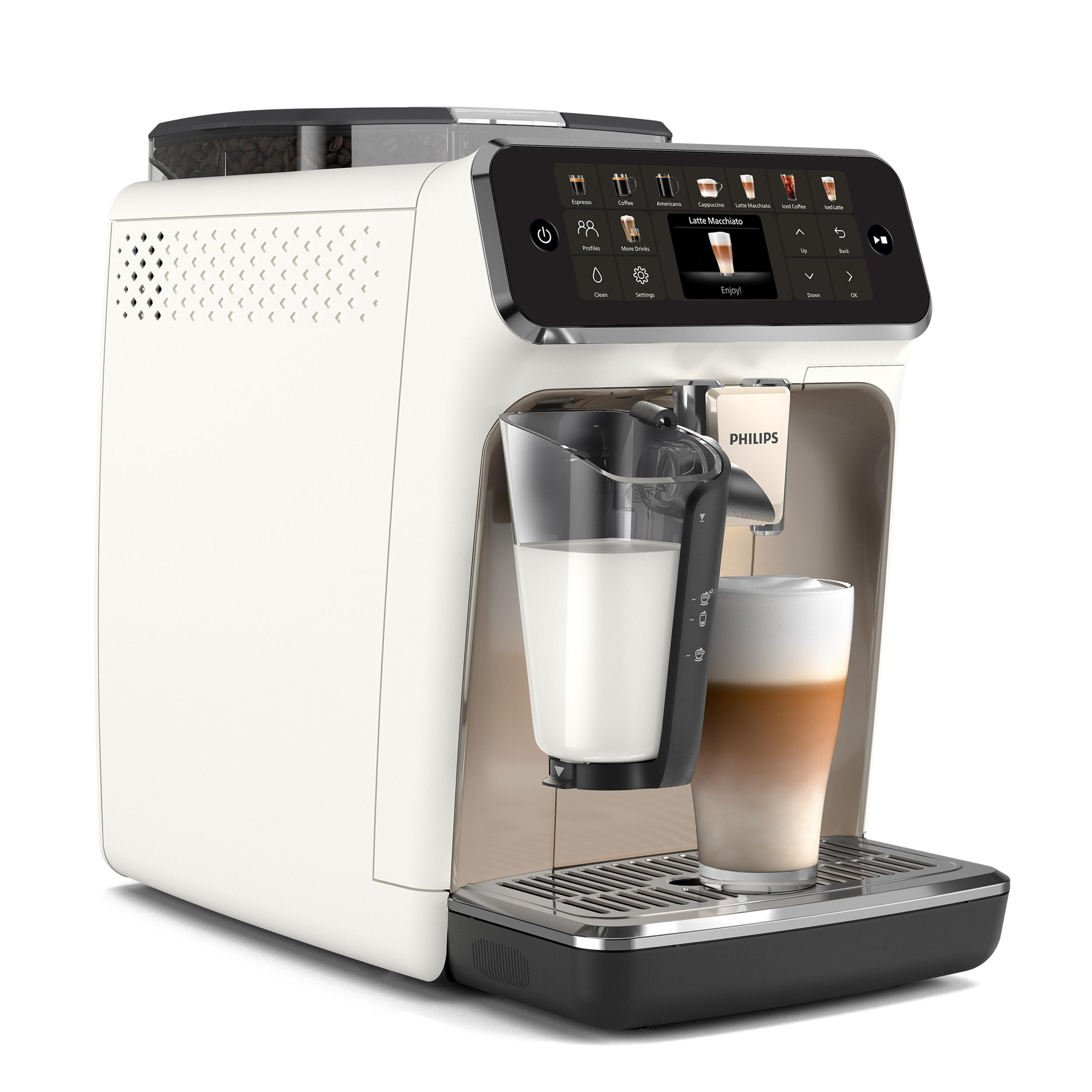 Weiß-beige Espressomaschine mit Milchbehälter, Tasse Latte Macchiato und Touchscreen.
