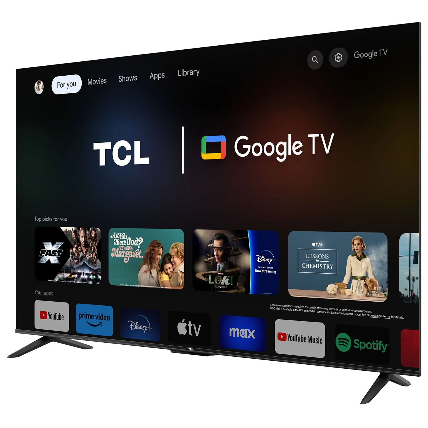 Een grote TCL Google TV met een verscheidenheid aan streaming app-iconen op het scherm.