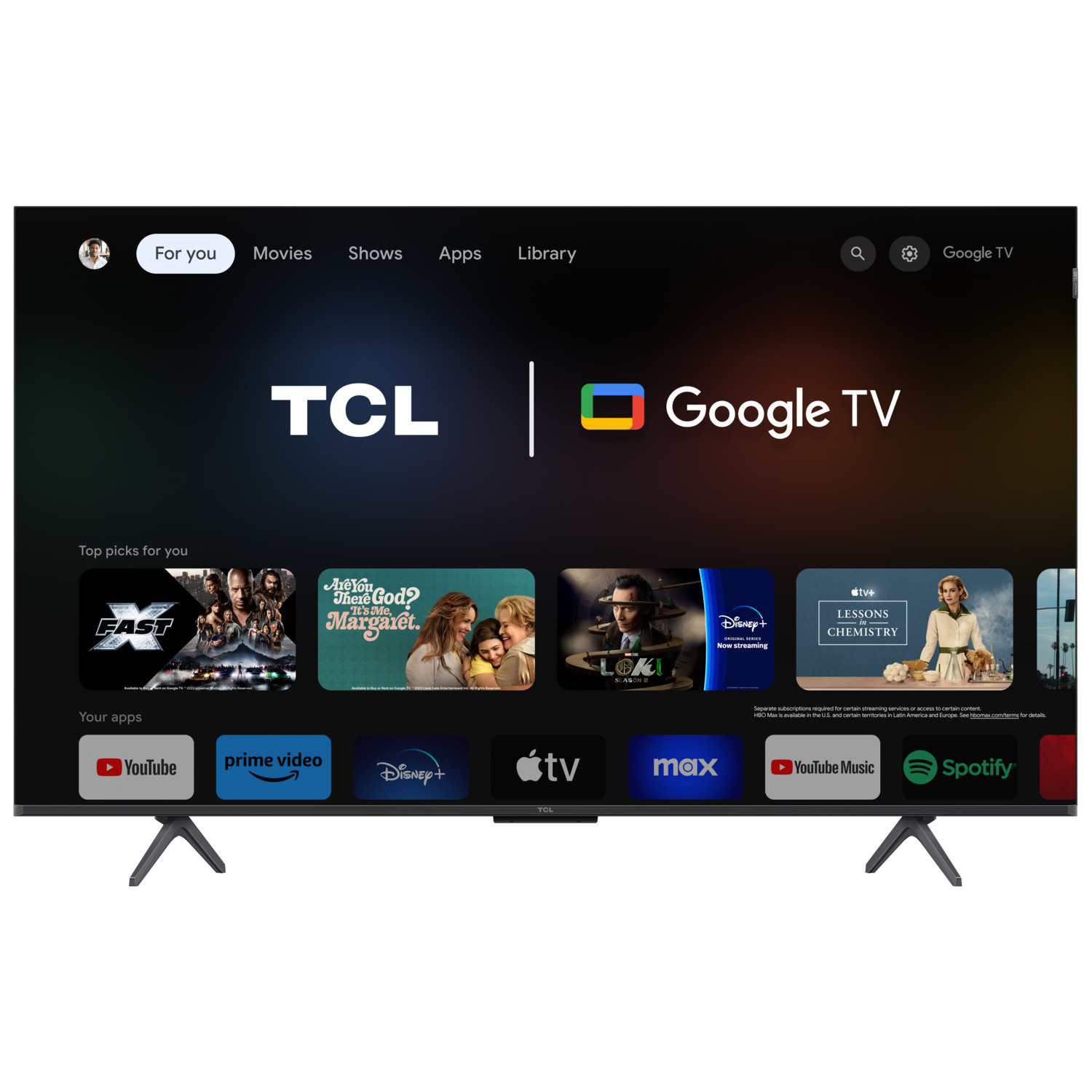 L'écran TCL Google TV affiche l'interface avec des icônes de films et d'applications. Il a un support et le logo Google TV.