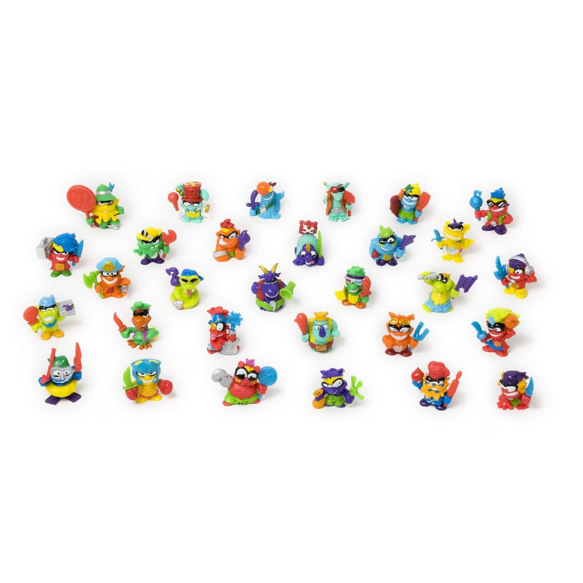 Conjunto de figuras Superzings coloridas sobre fondo blanco, diversas poses.