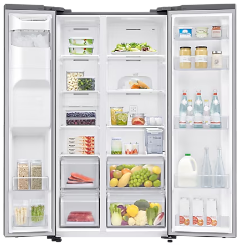 Otwarta lodówka, pokazująca uporządkowane produkty spożywcze na półkach i w szufladach.