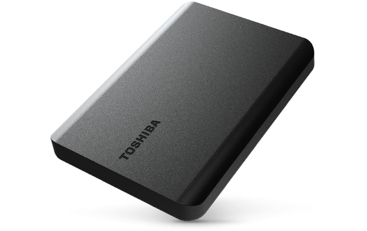 Disque dur externe Toshiba noir sur fond blanc.
